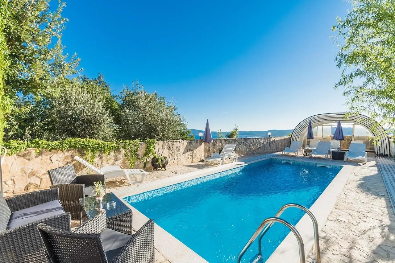 Apartment Crikvenica, Vinodol Sopaljska 0*,  Croatia